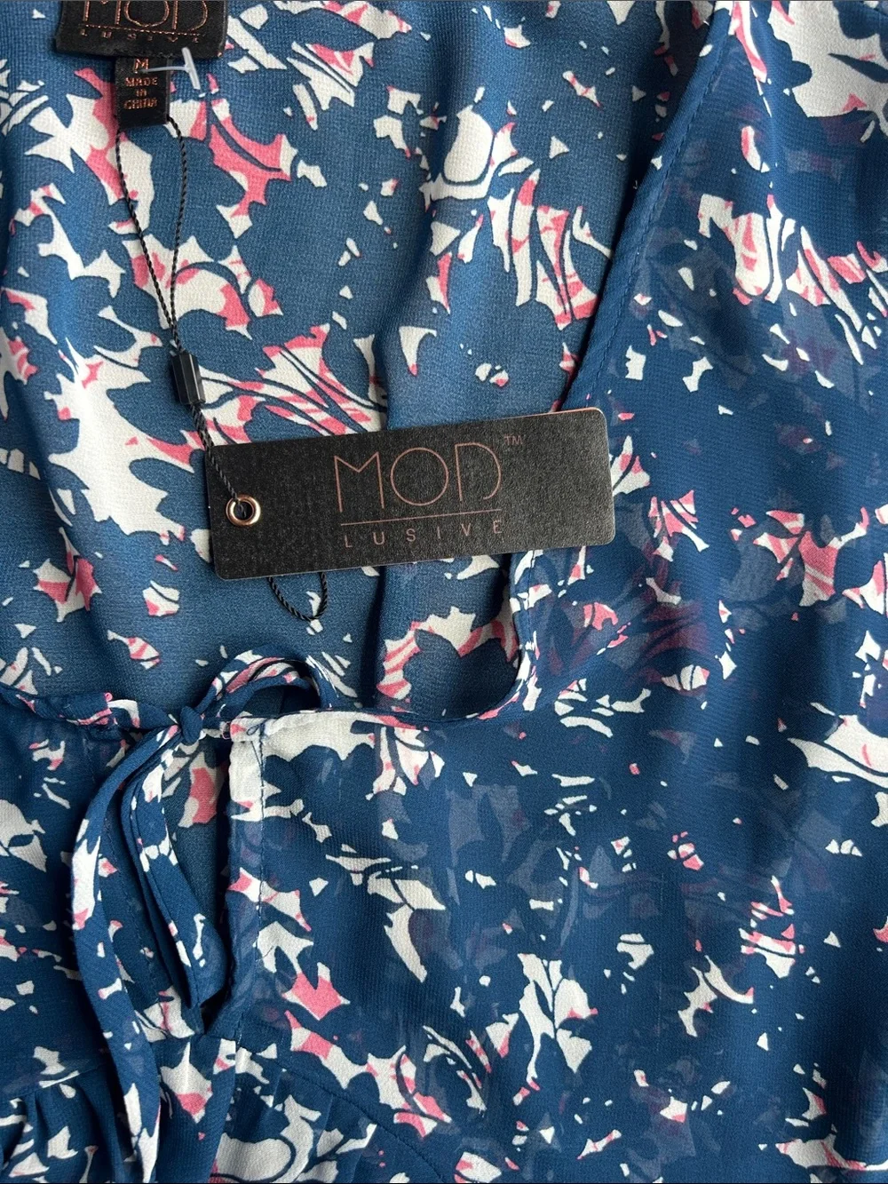 Mod Lusive blue pink